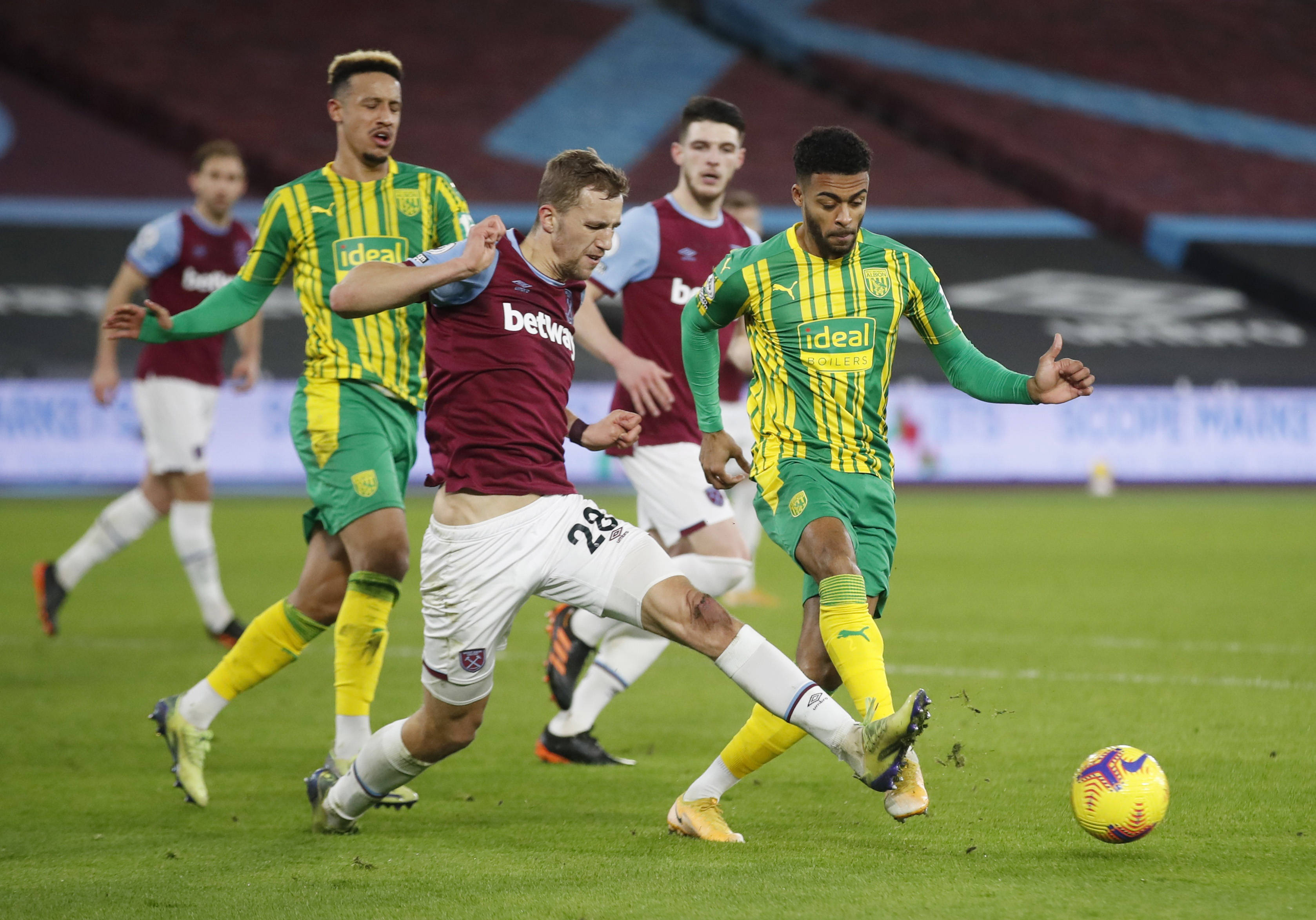 萬歐元的估 萬歐元的估